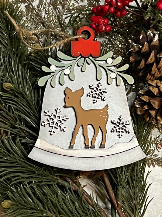 Deer Vintage Mistletoe Ornament