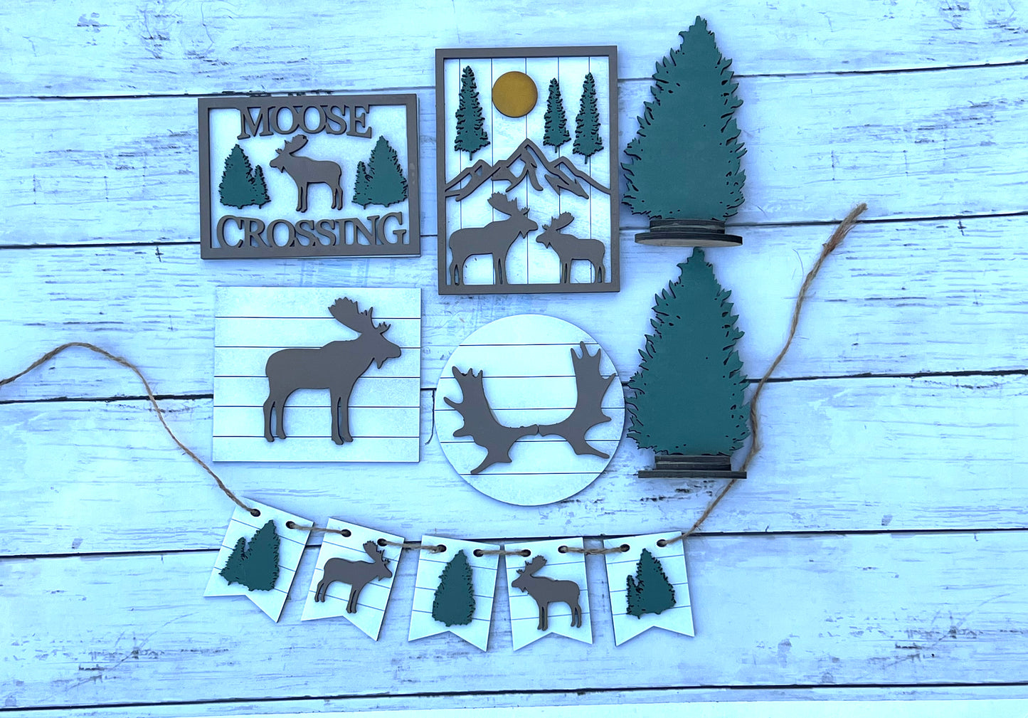 Moose Crossing Tiered Tray Decor